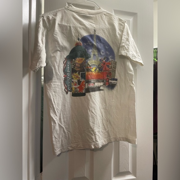 EUC Hard Rock Cafe Paris T Shirt Size Small. Authentic Hard Rock shirt. - Picture 3 of 5